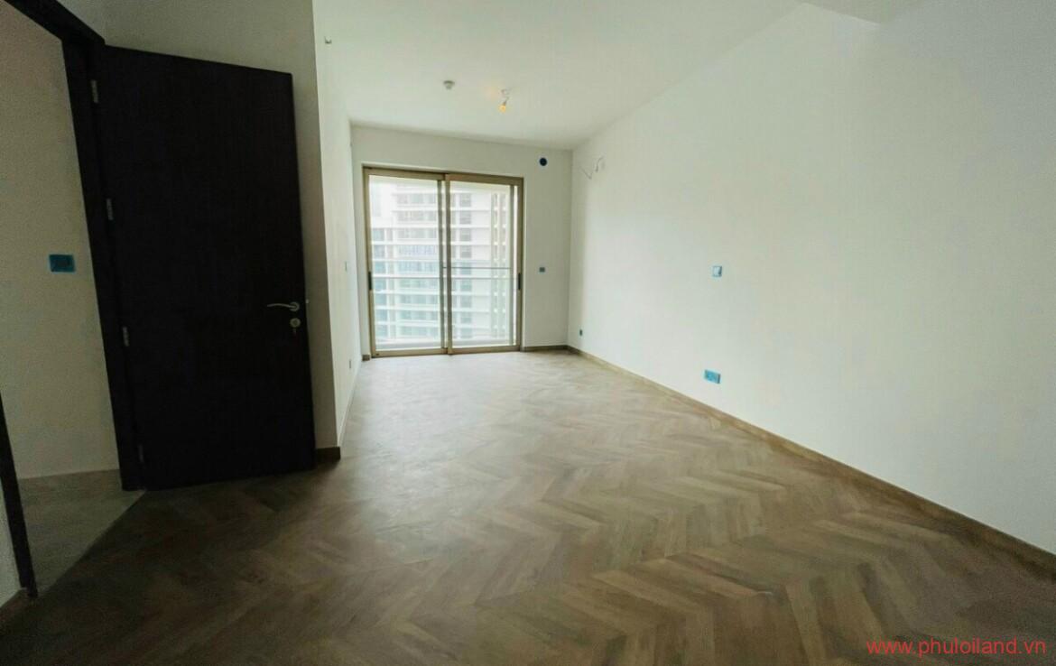 tinh trang nha ban giao nguyen trang cdt 1170x738 - Cần chuyển nhượng gấp căn hộ The Peak Midtown M8a