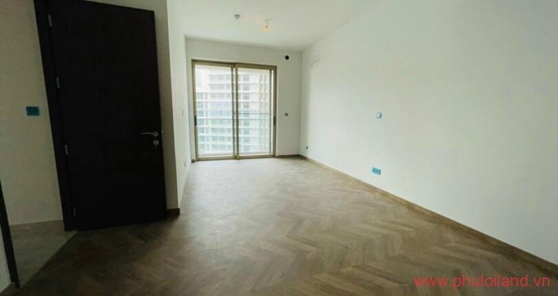Cần chuyển nhượng gấp căn hộ The Peak Midtown M8a