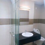 tollet-can-ho-can-ban