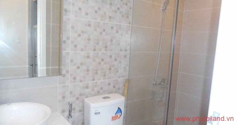 tollet-can-ho-cho-thue