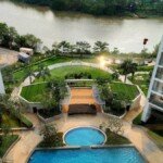 view-cua-can-ho-can-ban-riverpark-2