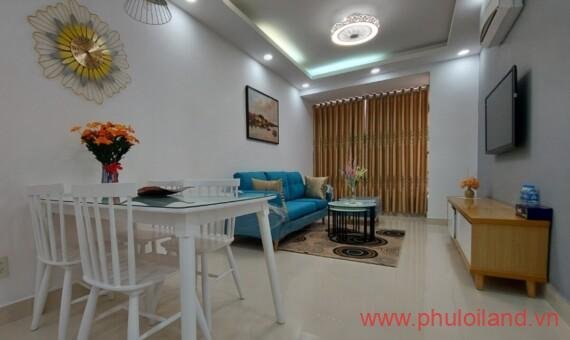 Cho thuê căn góc Sky Garden 3, DT 72m2 Nhà đẹp- 3 Phòng Ngủ- Đầy đủ nội thất như hình- Giá 16 Triệu/Tháng. LH 0906 879 489 Ms Trinh