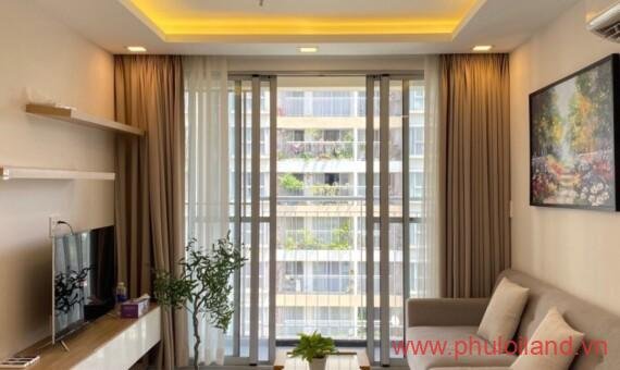 Cho thuê Scenic Valley 1, 2pn, 2wc, lầu cao, view hồ bơi; Giá thuê: 21tr/tháng