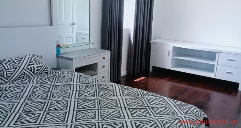 ban-can-ho-duplex-sky-garden-1 (5)