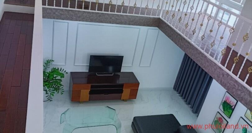 ban-can-ho-duplex-sky-garden-1 (7)