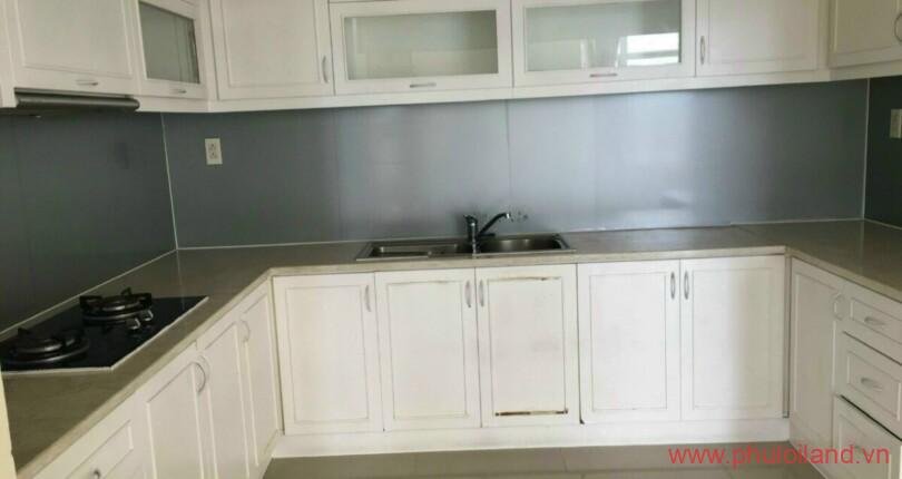 bep-rong-rai-trong-can-ho