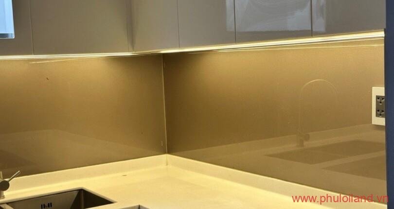 can-canh-bep-trong-can-ho-cho-thue