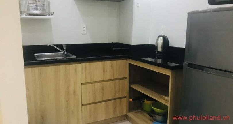 can-canh-bep-trong-can-ho-cho-thue