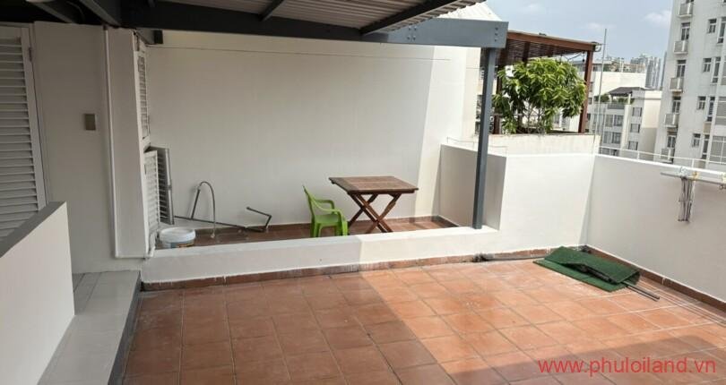 can-canh-san-vuon-penthouse-phu-my-hung-can-ban-t5-2023