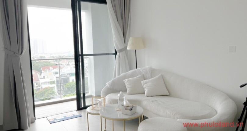 ghe-sofa-phong-khach-can-ho-hung-phuc-can-ban