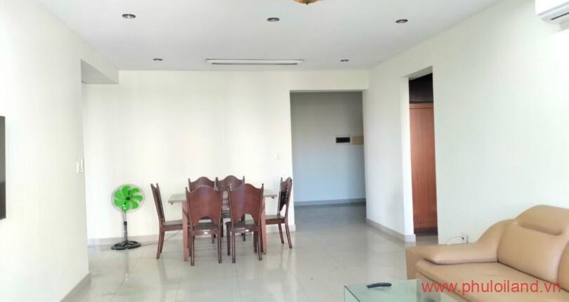 phong-khach-can-ho-ban-tai-chung-cu-my-khang