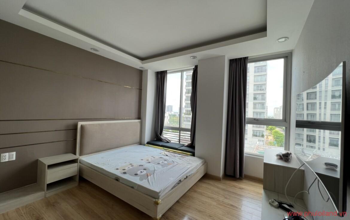 phong ngu trong penthouse can cho thue 1170x738 - Cho thuê Penthouse Star Hill Quận 7 T5/2023 giá rẻ