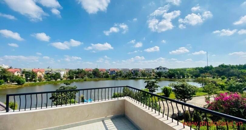 san-thuong-biet-thu-binh-duong-can-ban