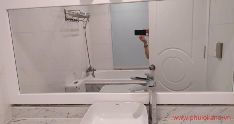 tollet-can-ho-can-ban