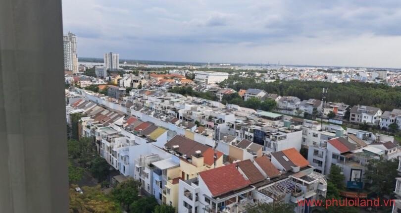 view-nhin-tu-ban-cong-can-ho