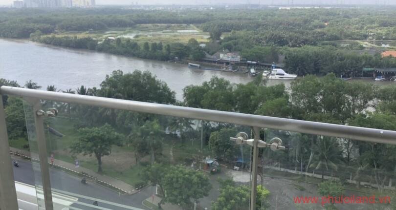 view-nhin-tu-ban-cong-can-ho