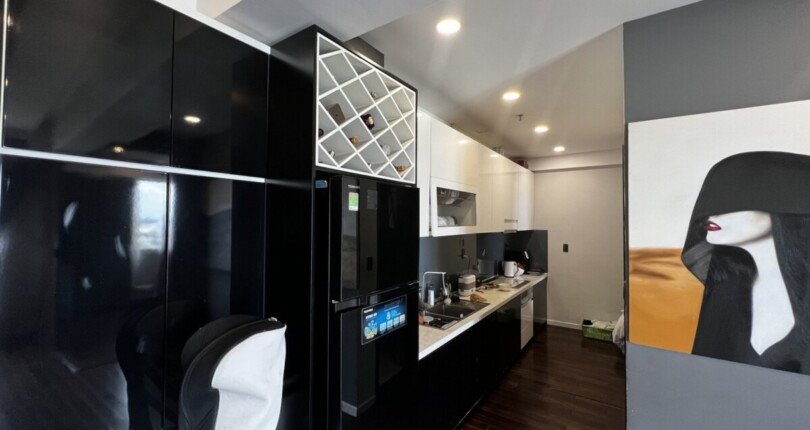 bep can ho ban 3 810x430 - Bán căn hộ chung cư Hưng Phúc Happy Residences, 78m2, tầng cao, giá 3.850 tỷ, nội thất đầy đủ.