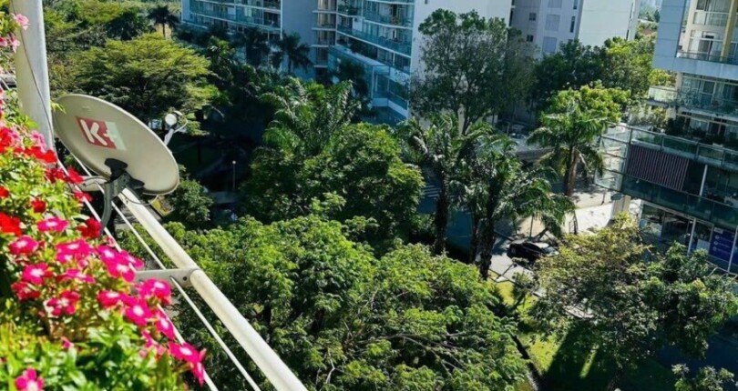 can ho co view nhin xuong ton dat tien 810x430 - Mua bán căn hộ Chung cư Garden Plaza 2 T7/2023 giá rẻ