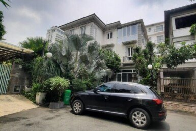 hinh-anh-ban-biet-thu-phu-my-hung-co-hoi-boi-t7-2023