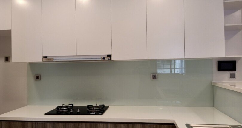 hinh anh bep can ho ban 810x430 - Bán căn hộ chung cư Midtown The Symphony, 90m2, giá 5.6 tỷ, tặng kèm 01 ô đậu xe ô tô.