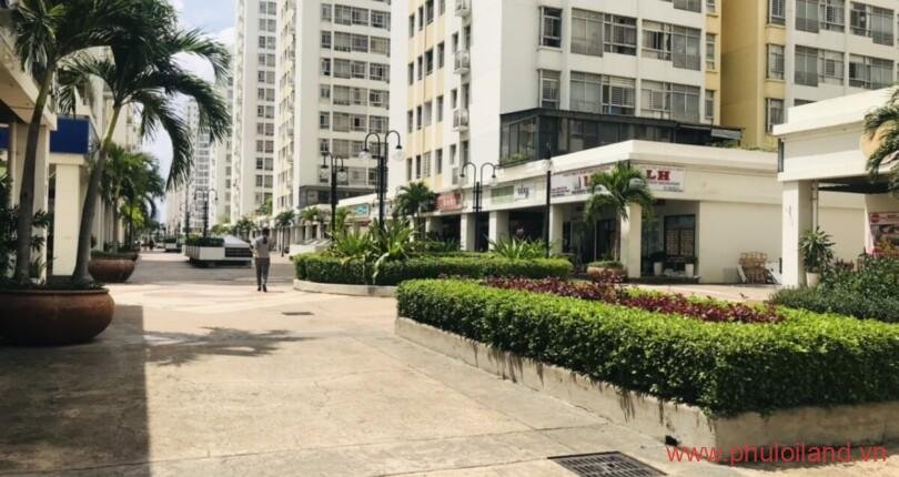 hinh-anh-pho-di-bo-sky-garden-1