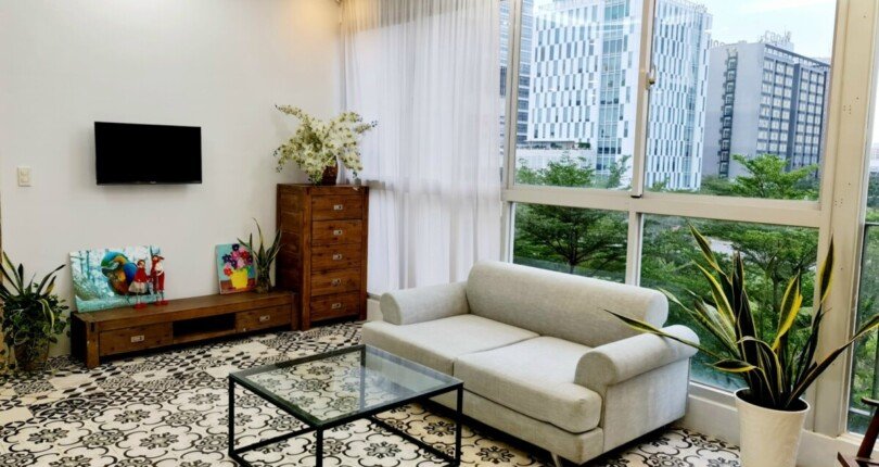 hinh anh phong khach can ho ban 2 810x430 - Mua bán căn hộ Chung cư Star Hill Quận 7 T7/2023 giá rẻ