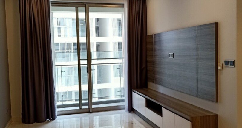 hinh anh phong khach can ho ban 3 810x430 - Bán căn hộ chung cư Midtown The Symphony, 90m2, giá 5.6 tỷ, tặng kèm 01 ô đậu xe ô tô.