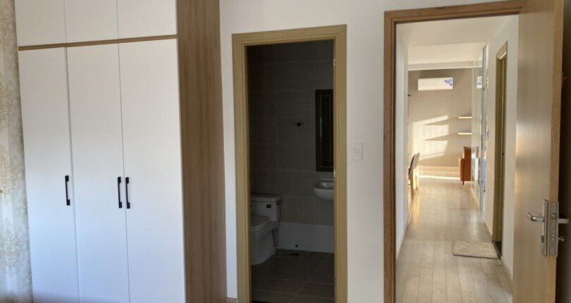 hinh anh phong ngu can ho can cho thue 1 810x430 - Cho thuê căn hộ chung cư Hưng Phúc Happy Residences, 98m2, thiết kế 03pn, giá 24tr/tháng.