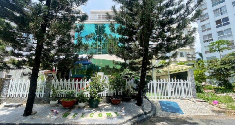 mat truoc nha biet thu ban tai nam quang 1 810x430 - Mua bán nhà đất Khu phố Nam Quang 1 T7/2023 giá rẻ