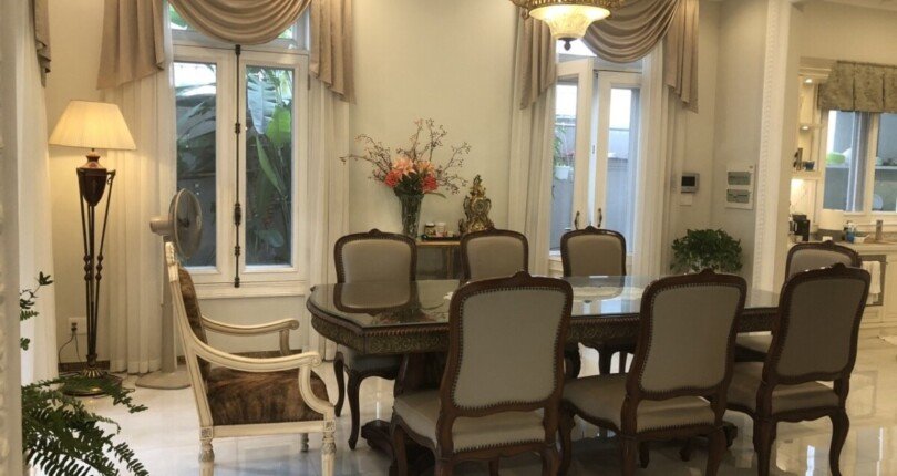 phong an rong rai am cung 810x430 - Bán biệt thự Phú Mỹ Hưng có hồ bơi T7/2023 giá rẻ