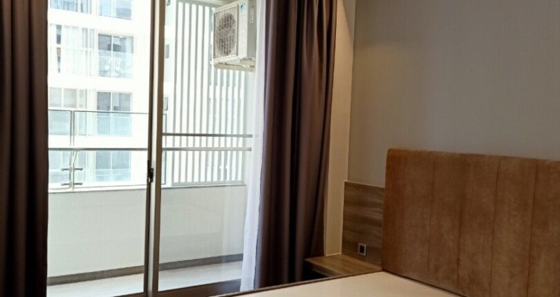 phong ngu can ho ban 2 810x430 - Bán căn hộ chung cư Midtown The Symphony, 90m2, giá 5.6 tỷ, tặng kèm 01 ô đậu xe ô tô.