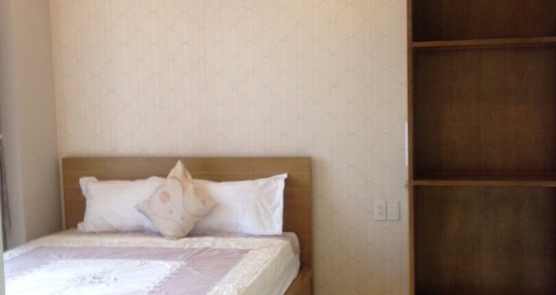 phong ngu can ho can ban 1 810x430 - Bán căn hộ chung cư River Park Resiedences, 138m2, nội thất đầy đủ, nhà đang có hợp đồng thuê ổn định.