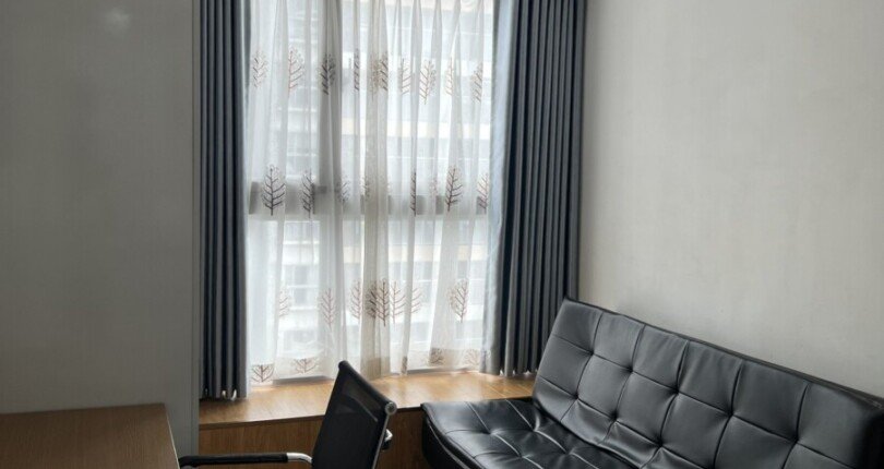 phong ngu nh can ho cho thue 810x430 - Cho thuê căn hộ chung cư Scenic Valley 1, 02pn, giá 18tr , nội thất đầy đủ, view hồ bơi.