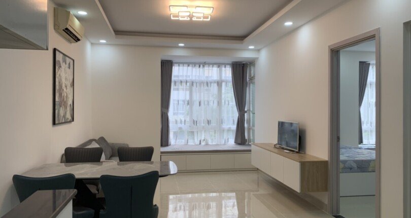 toan canh phong khach can ho ban 1 810x430 - Mua bán căn hộ Sky Garden 3 T7/2023 giá rẻ