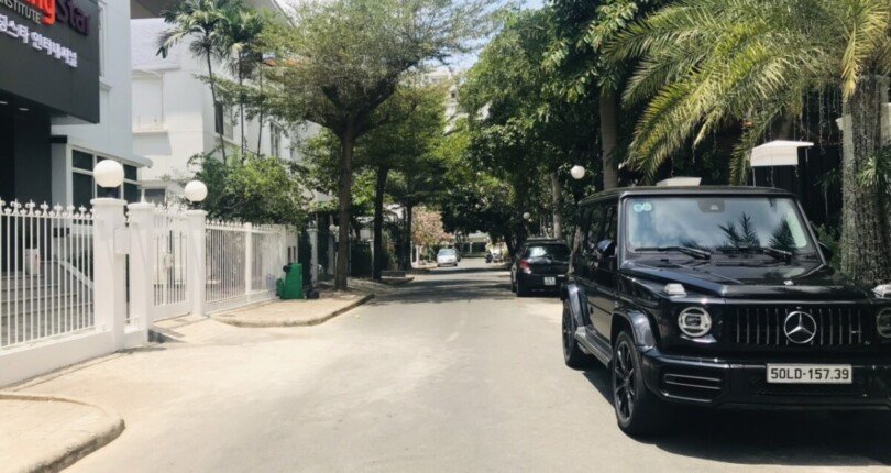 vi tri biet thu ban toa lac tren goc duong noi khu my kim 2 va duong duong nguyen binh 810x430 - Chính chủ bán biệt thự Phú Mỹ Hưng t7/2023 giá rẻ