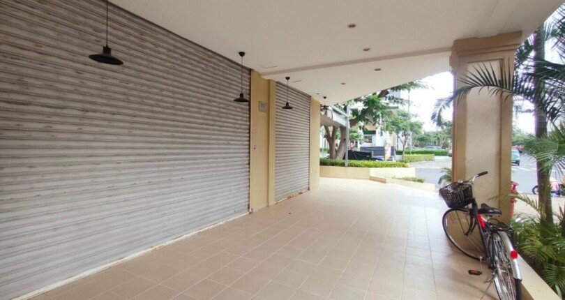 via he phia truoc mat bang cho thue 810x430 - Cho thuê mặt bằng Chung cư Cảnh Viên 2, căn góc đường số 16 T7/2023 giá rẻ