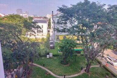 view-ban-cong-can-ho-ban