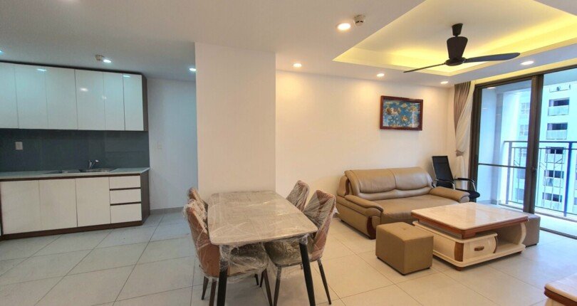 z4448497109733 27c87c8a40d607134d45bc45acf10aaa 810x430 - Cho thuê Saigon South, 2PN, 2WC, full nội thất cao cấp sang trọng - Giá cho thuê: 16 triệu/tháng