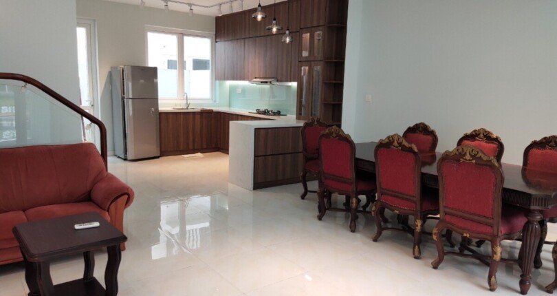 z4463980464549 2e42d2729df25802feeed8ad40565cb1 810x430 - Cần bán nhà phố Khu Đô Thị Dragon Village 90m2, 3PN, 4WC, Full nội thất cao cấp - Giá: 7,1 tỷ
