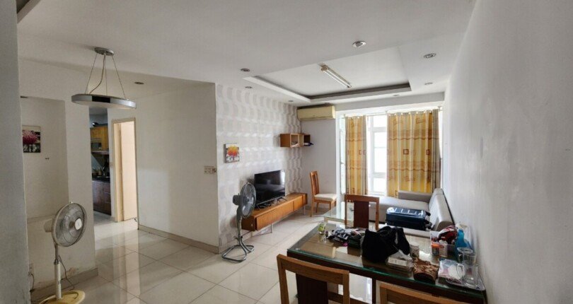 ban can ho skt garden 3 5 1 810x430 - Bán rất gấp căn hộ Sky Garden 3. DT 70m2 Lầu cao- View hướng Nam đón gió- Nội thất như hình- Giá bán 2.790 Tỷ