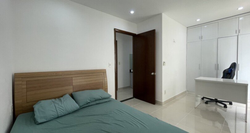 ban can ho sky garden 3 7 4 810x430 - Bán căn hộ Sky Garden 3. DT 70m2 Nhà đẹp- Block Trung tâm- Nội thất như hình- Giá bán 2.950 Tỷ