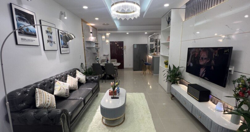 cho thue can ho sky garden 2 31 810x430 - Cho thuê nhanh căn hộ Sky Garden 2. Căn góc 91m2- Nhà đẹp- Nội thất mới 3 Phòng Ngủ Giá 20 Triệu/Tháng