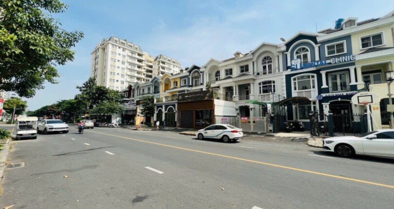 duong so 17 khu dan cu phu my hung q7 810x430 - Mua bán nhà đất Phú Mỹ Hưng Q7 T7/2023 giá rẻ