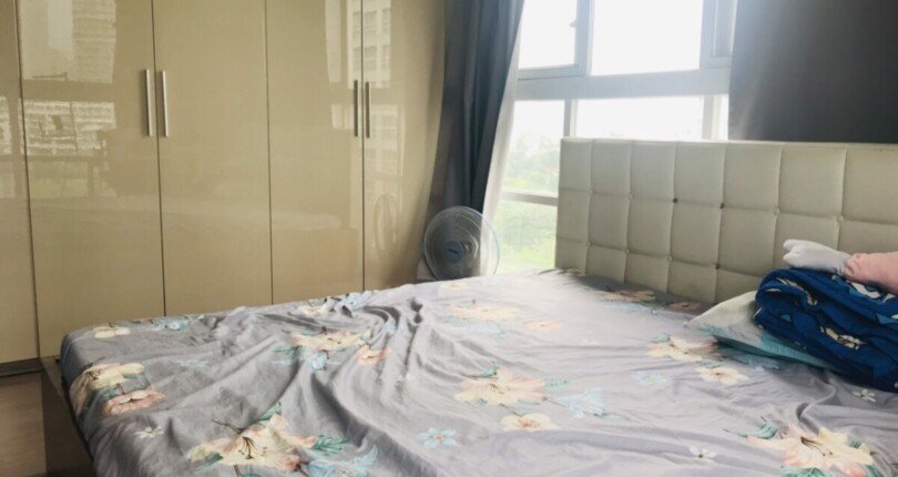 giuong trong phong ngu nho 810x430 - Bán gấp căn hộ Happy valley, 100m2, căn góc, giá 5,1 tỷ - rẻ nhất thị trường