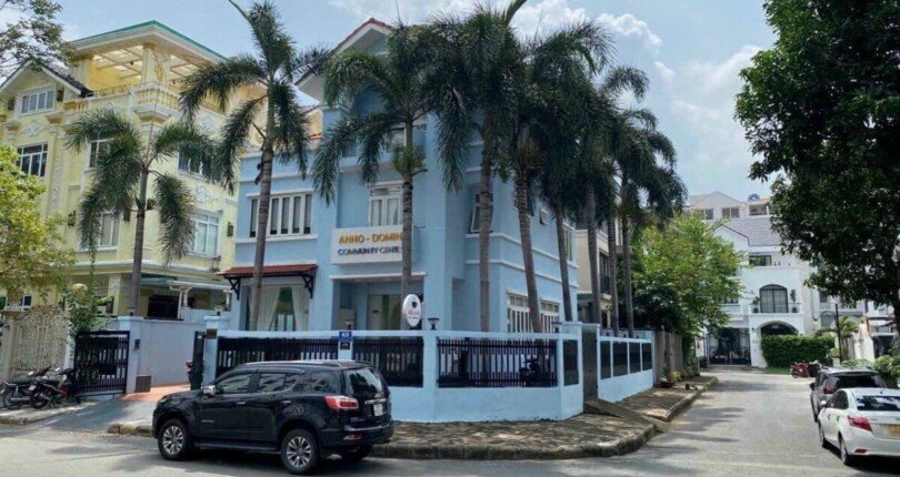 hinh anh ban nha khu biet thu phu my hung t7 2023 810x430 - Bán nhà Khu biệt thự Phú Mỹ Hưng căn góc đường Phạm Thái Bường giá rẻ