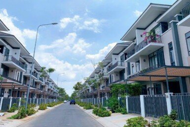 hinh-anh-mua-ban-nha-biet-thu-lavila-nha-be-t7-2023