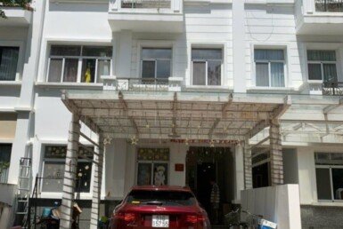 hinh-anh-mua-ban-nha-dat-khu-chateau-phu-my-hung-t7-2023