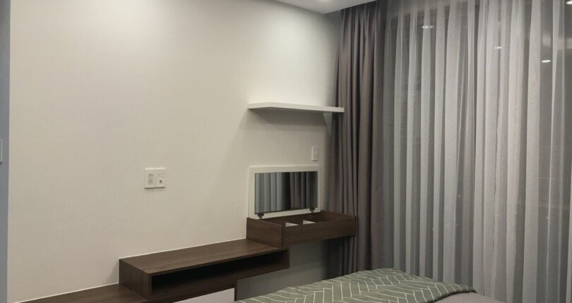 hinh anh phong ngu can ho cho thue 1 810x430 - Cho thuê căn góc, chung cư Hưng Phúc Happy Residences, 82m2, giá 20tr/tháng, nội thất đầy đủ.