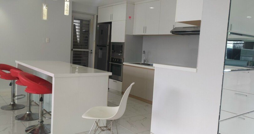 khong gian phong bep 810x430 - Mua bán căn hộ Chung cư Happy Valley Quận 7 T7/2023 giá rẻ