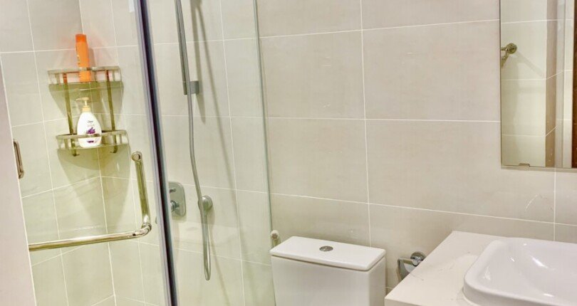 khu vuc phong tam ben trong can ho can ban ecogeen 810x430 - CHO THUÊ CĂN HÔ ECOGEEN, 2PN, 2WC, 60M2 GIÁ 15TR/THÁNG